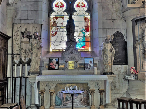 Eglise Saint-Martin-Angliers必去景点