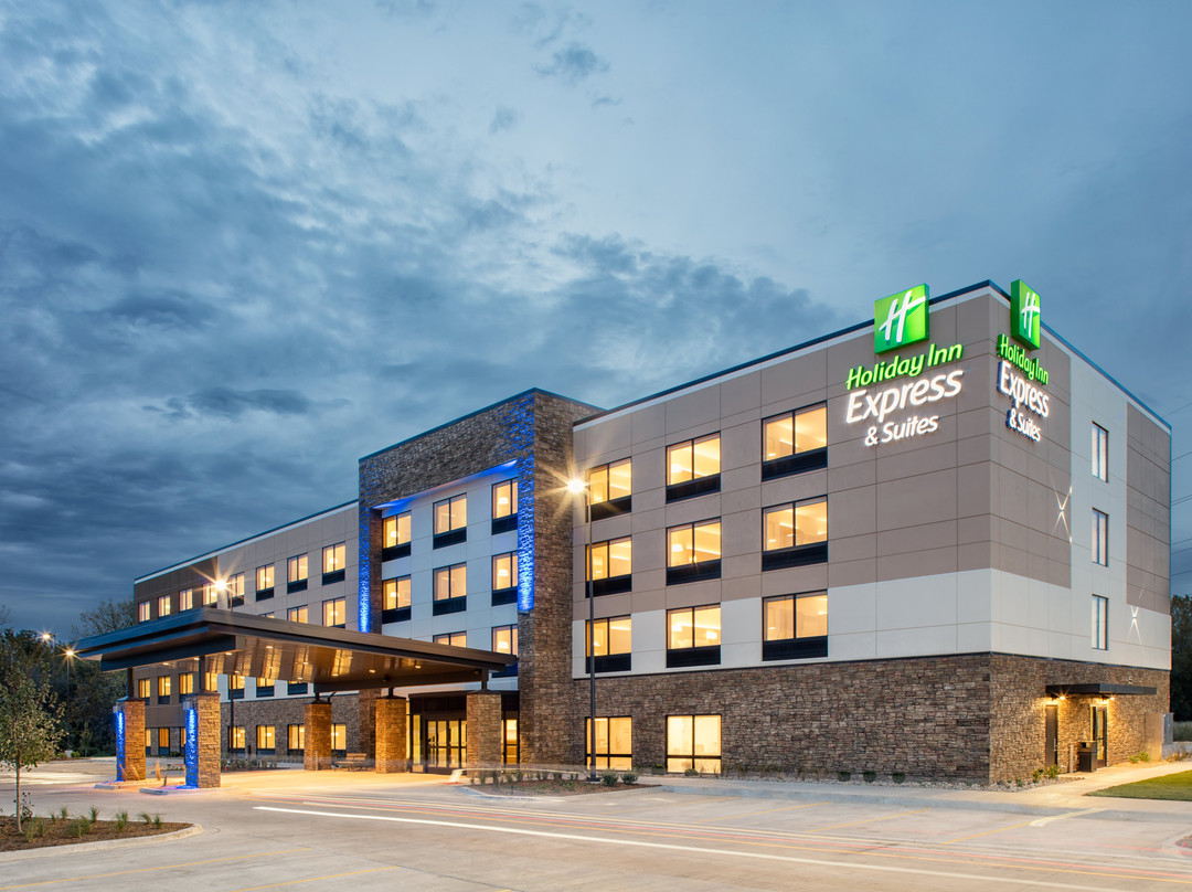 Holiday Inn Express & Suites East Peoria - Riverfront By IHG主图