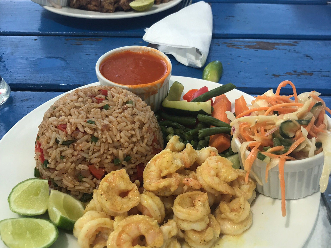 Kutani餐馆和美食-Kipepeo Beach Bar and Restaurant