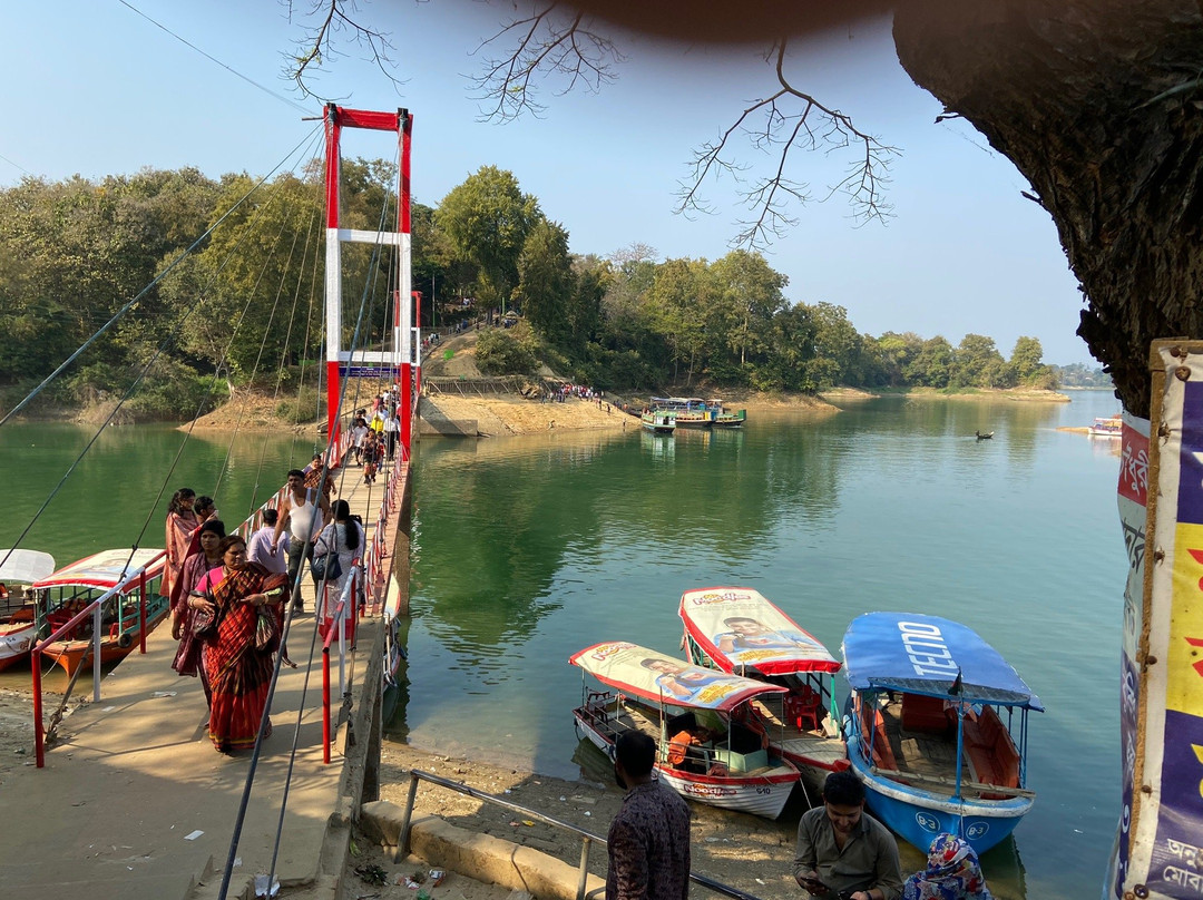Parjatan Hanging Bridge景点图片