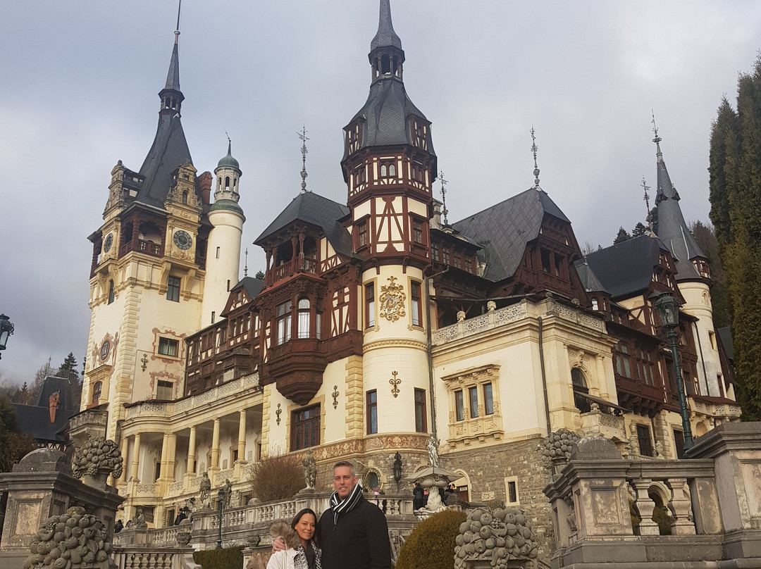 Limousine Rent Bucharest景点图片