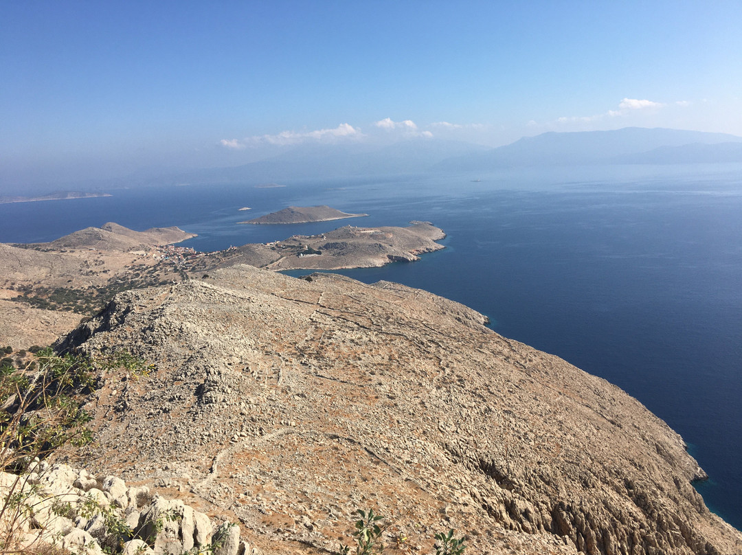 Meseoniko Kastro-Halki必去景点