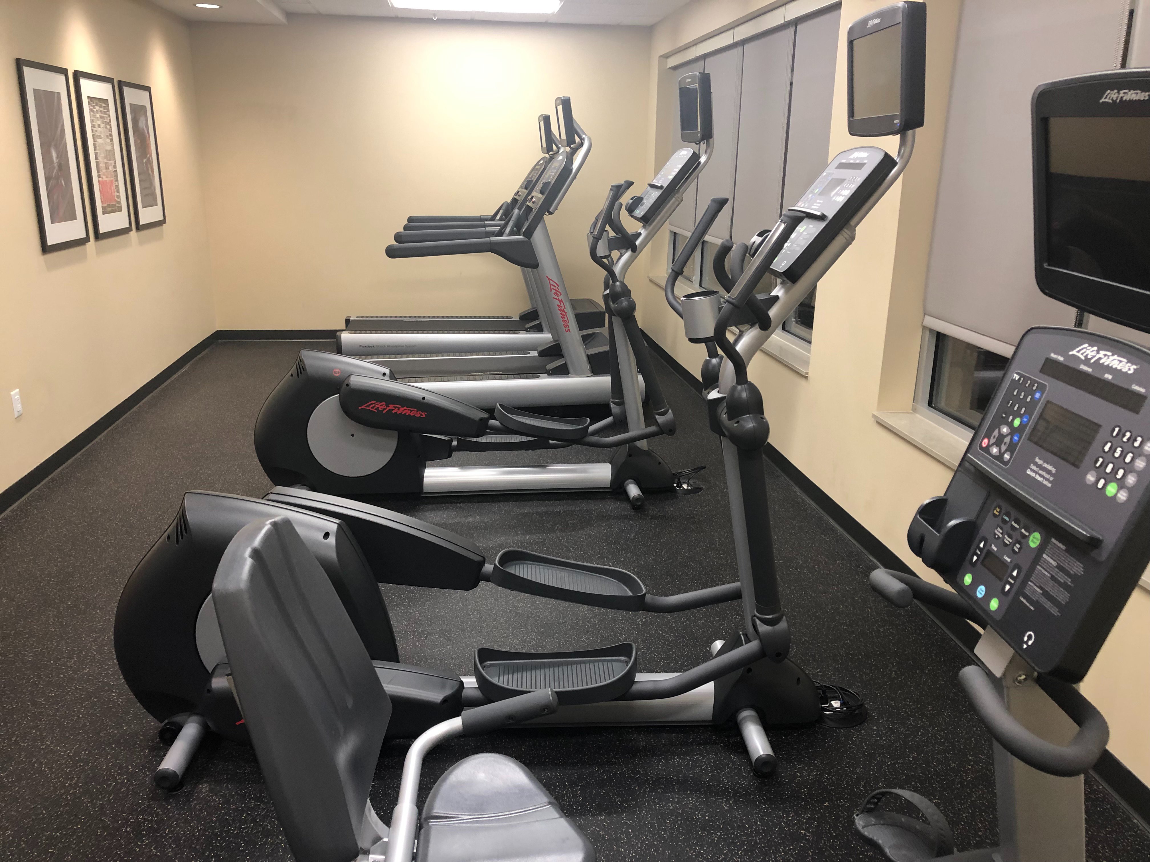 TownePlace Suites Louisville North-浴室