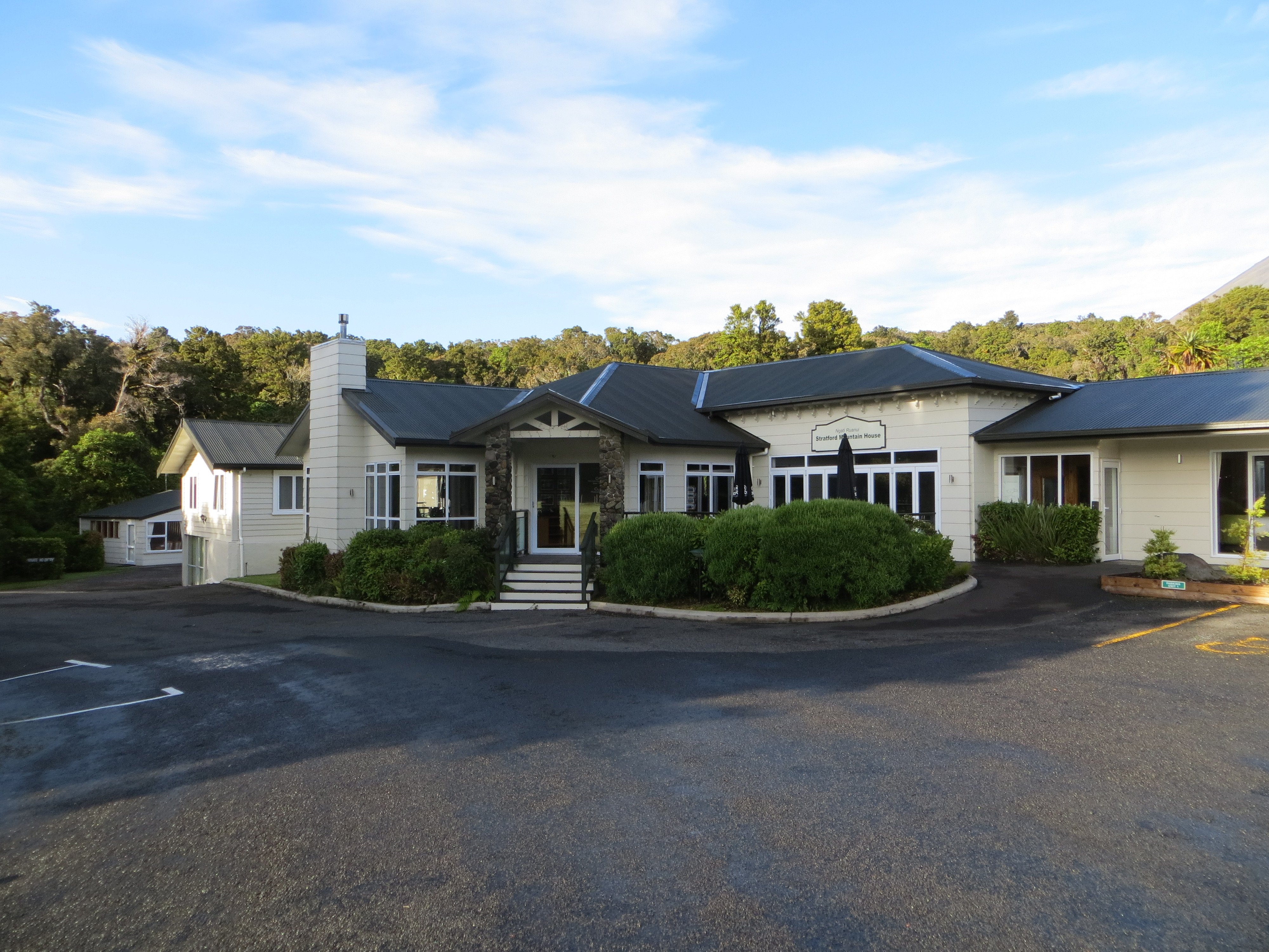 Ngati Ruanui Stratford Mountain House Hotel-浴室