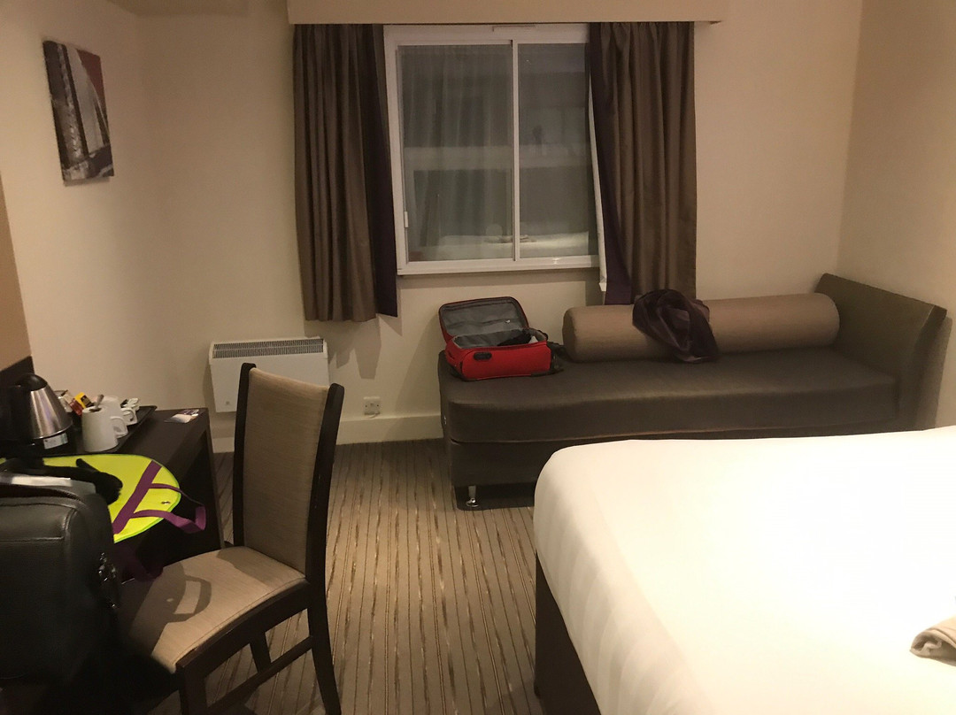 Premier Inn Gatwick Crawley Town West hotel主图