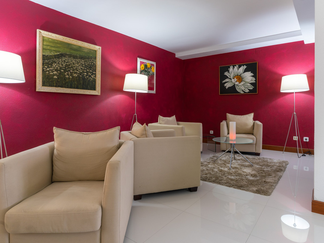 卡特啦络卡酒店主图