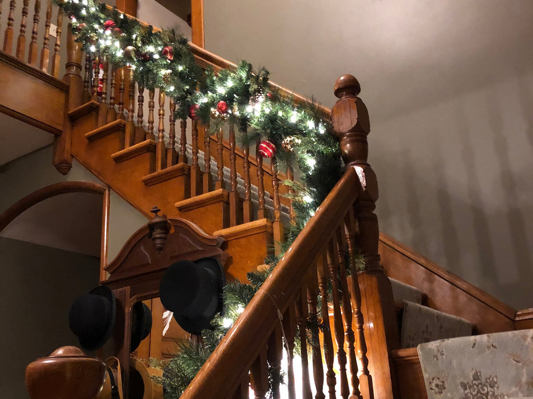 Reynold's House Inn主图