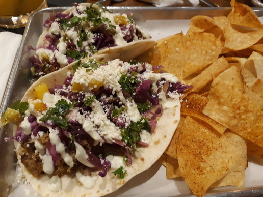 Local Goat  Distillery-格兰伯里必去景点