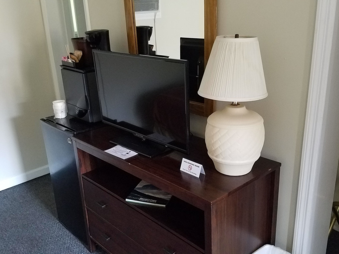 A Holiday Motel主图