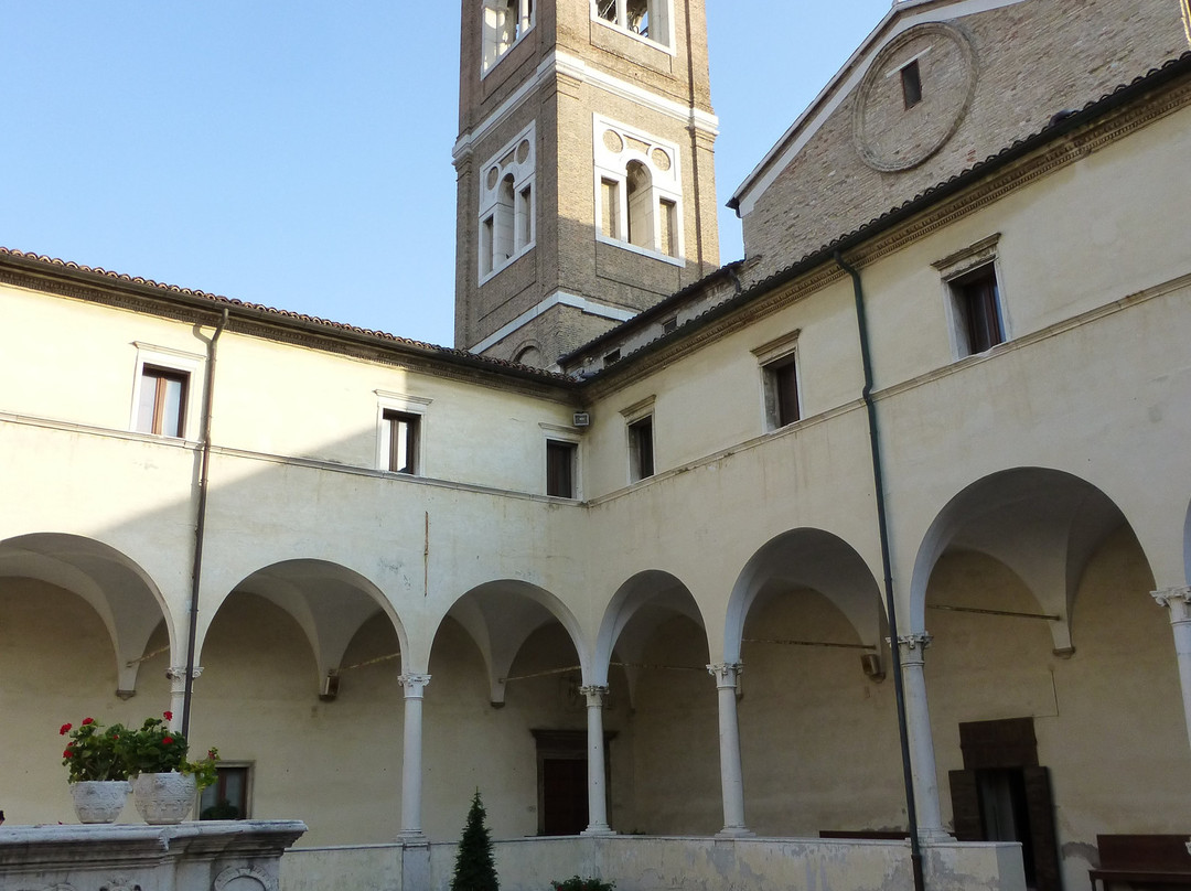 Chiesa di San Paterniano-法诺必去景点
