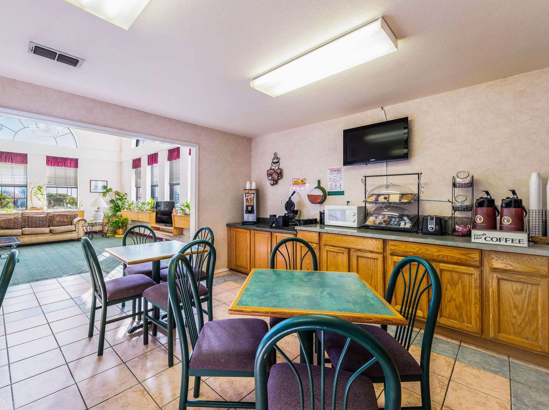 Rodeway Inn by Choice Hotels主图