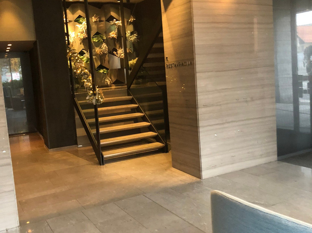 库伯酒店主图