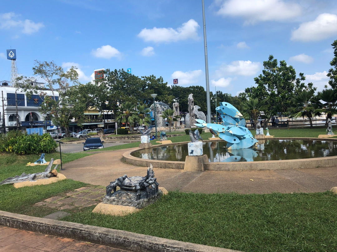 甲米城螃蟹海鸥雕塑-甲米必去景点