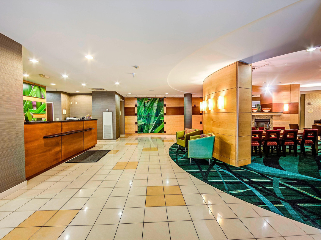 代顿南/迈阿密斯堡春季山丘套房主图