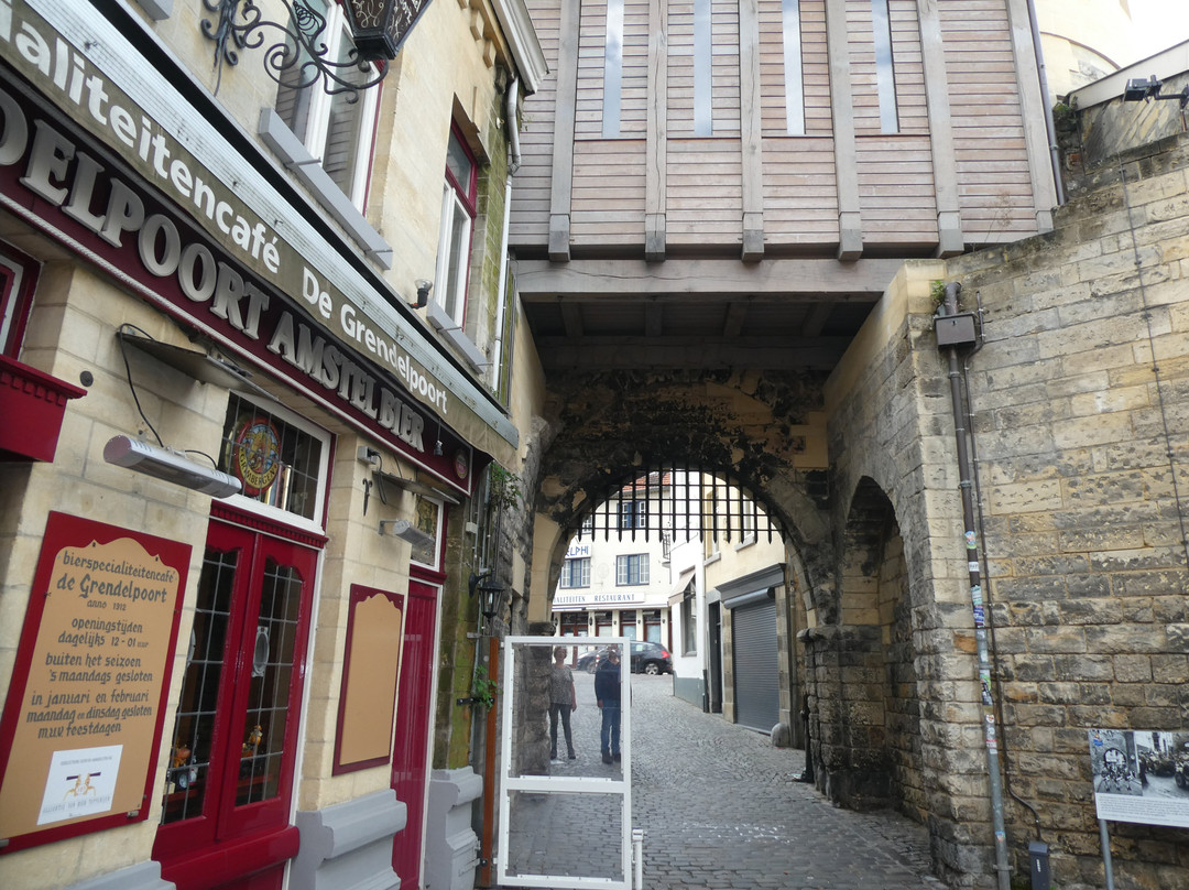 Rijksmonument Middeleeuwse Grendelpoort Valkenburg-法肯堡必去景点