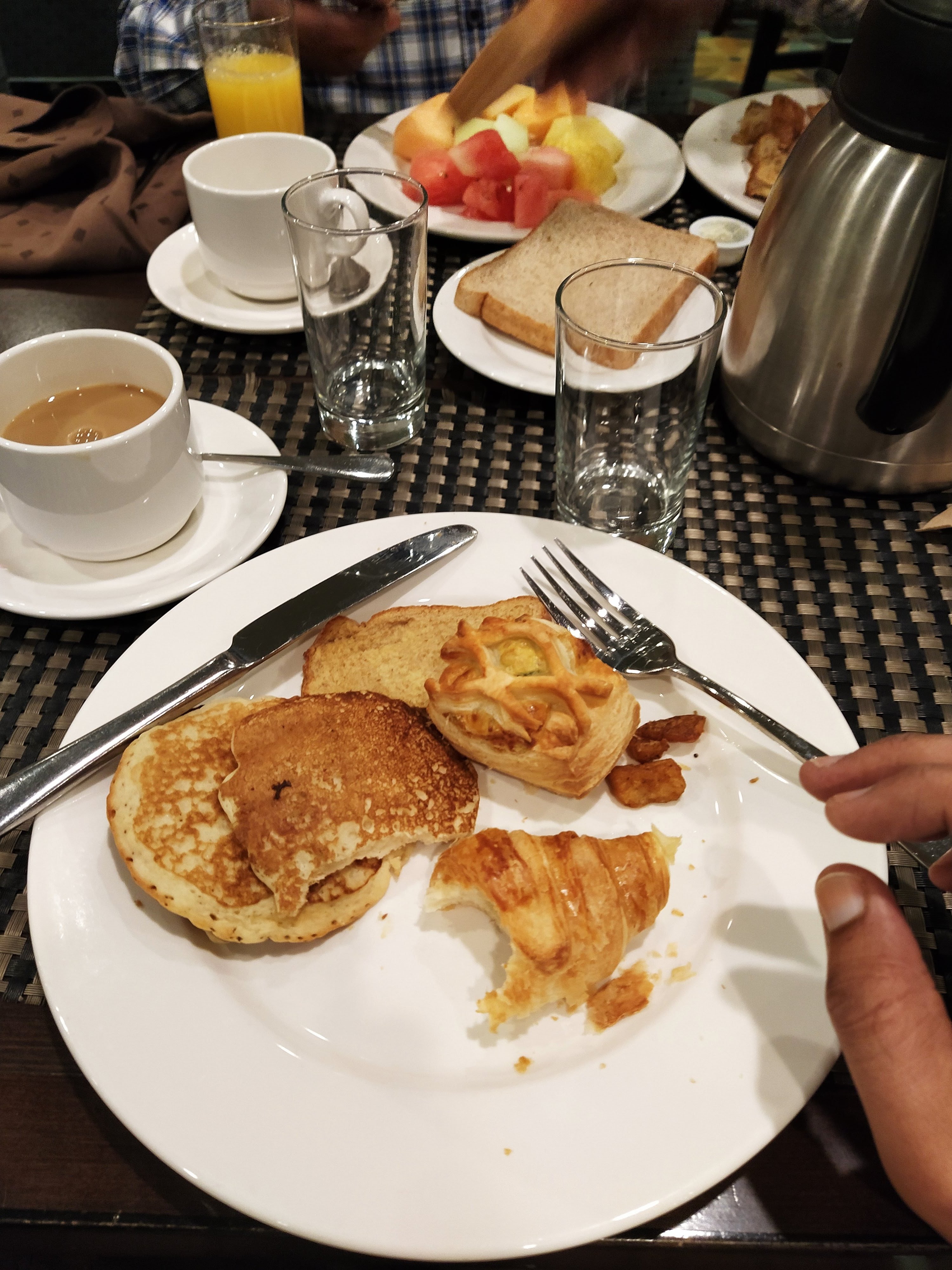 DoubleTree by Hilton Pointe Claire Montreal Airport West-餐饮