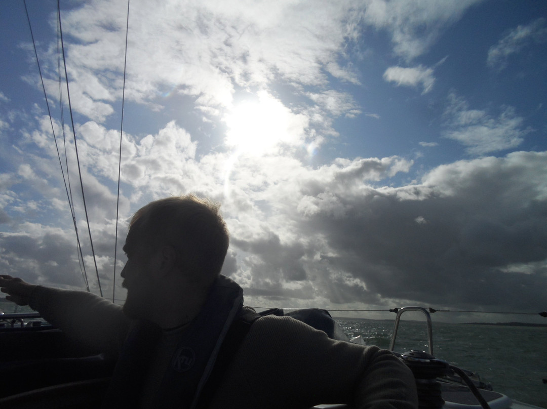 Solent Boat Charters景点图片