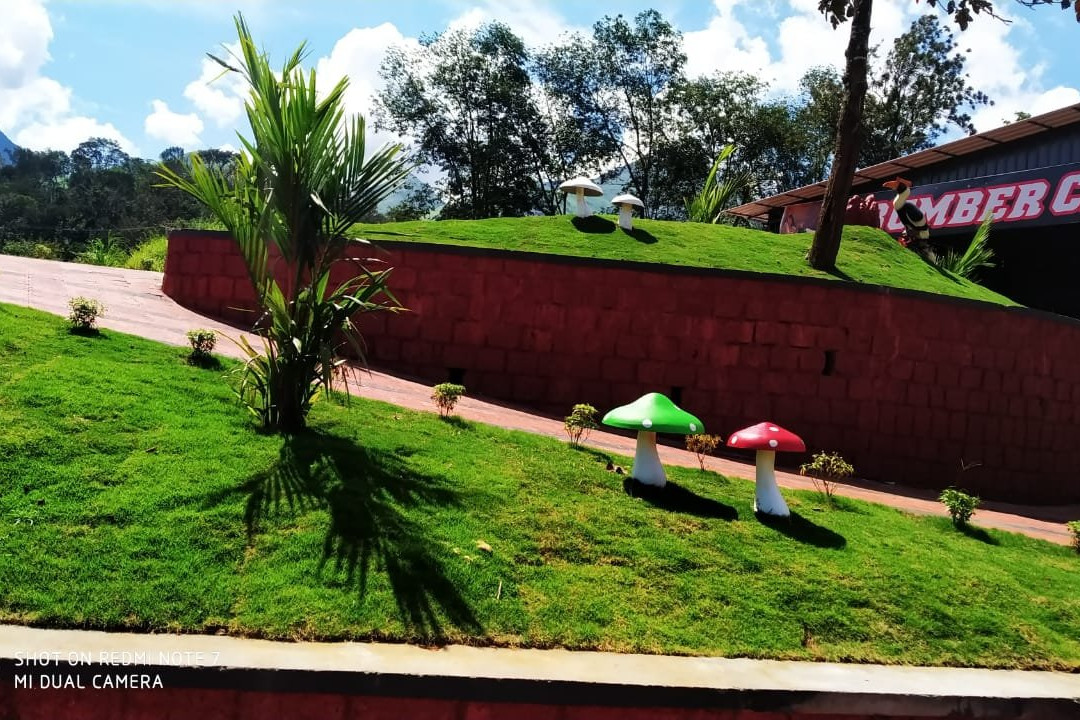 Fun Fantasy-Padinjarathara必去景点