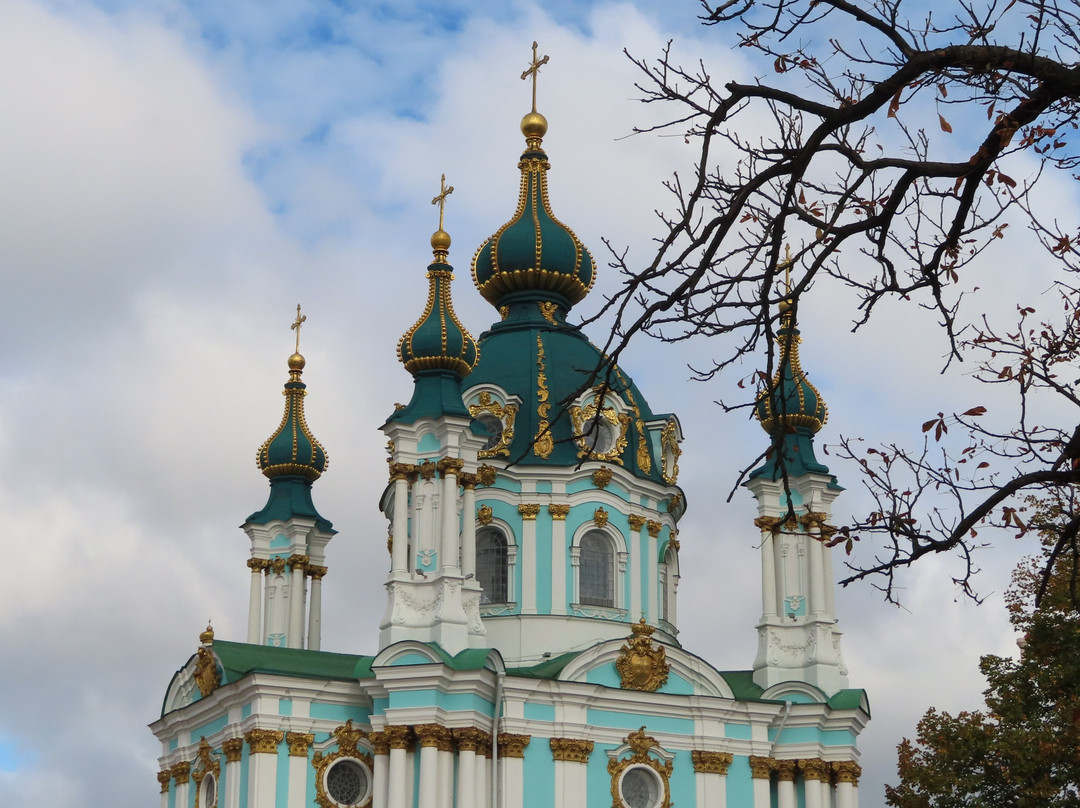 基辅圣安德烈教堂街景点图片