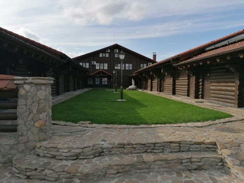 玛丽亚特雷莎科纳库尔酒店主图