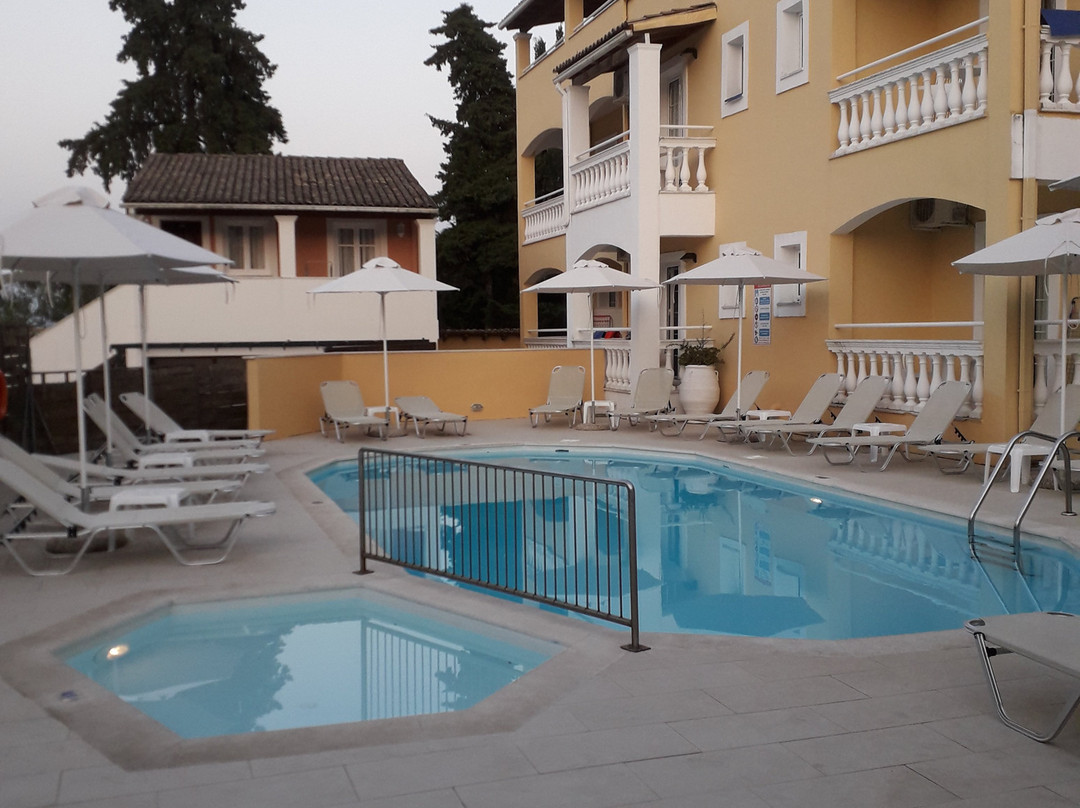 Saint Spiridon Hotel主图