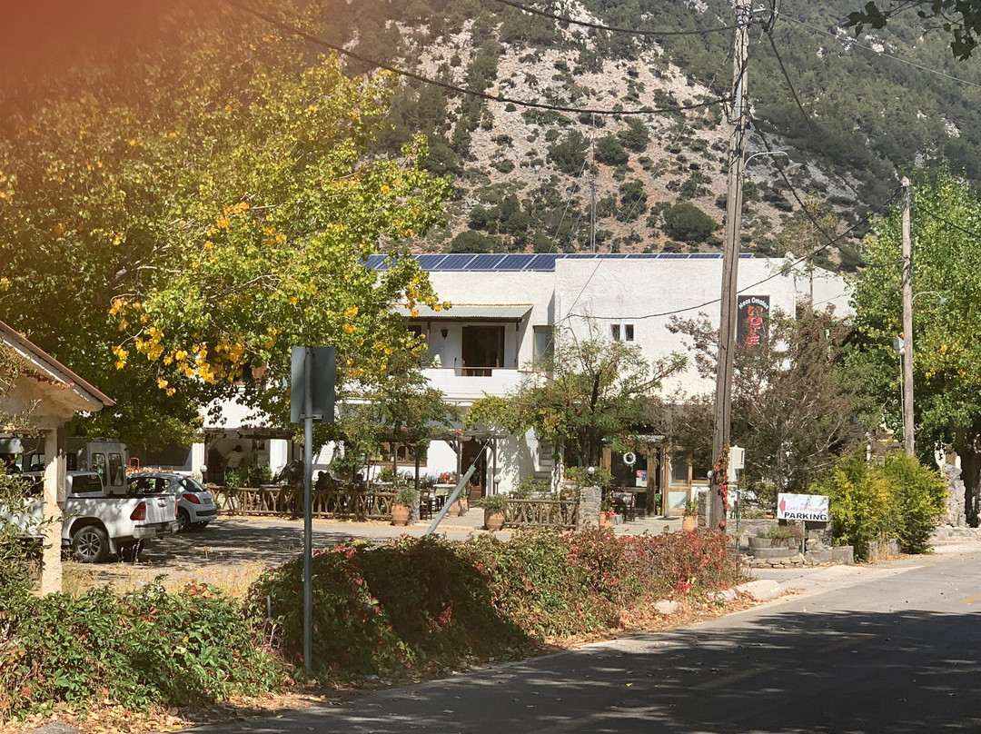 Neos Omalos Hotel主图