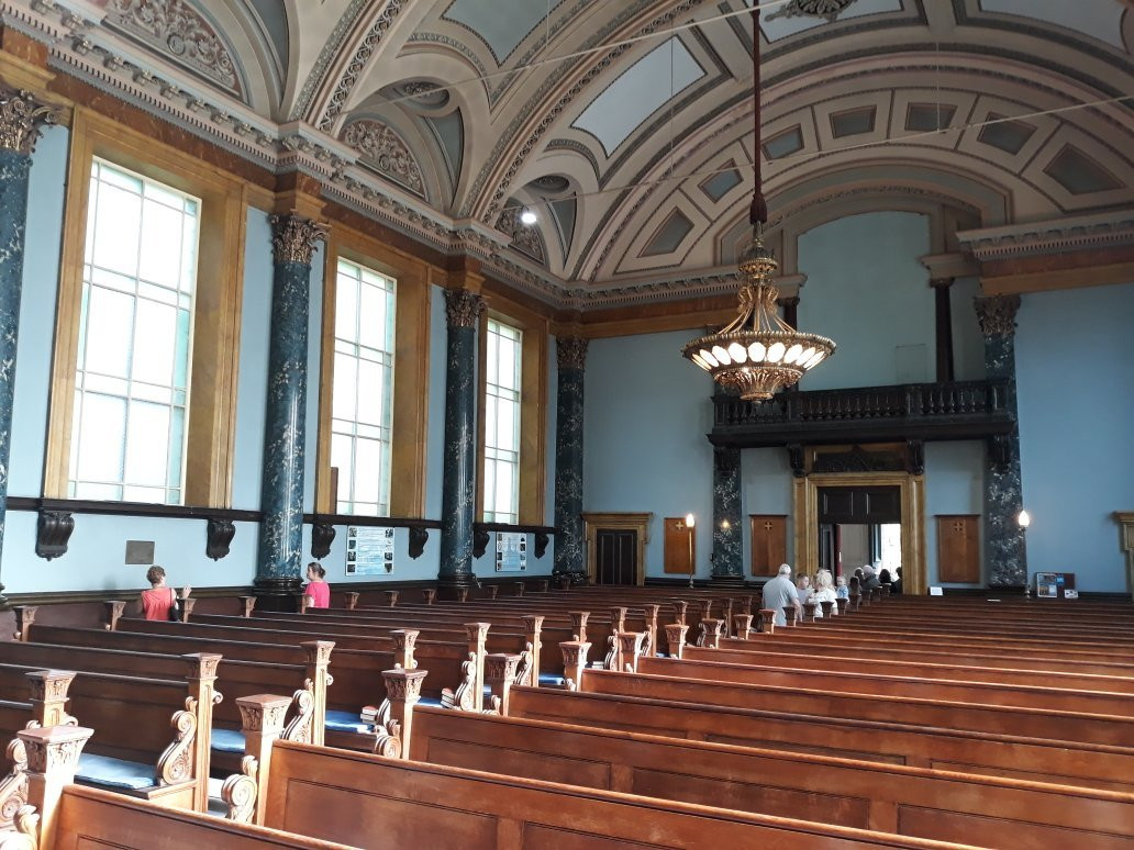 Saltaire United Reformed Church景点图片