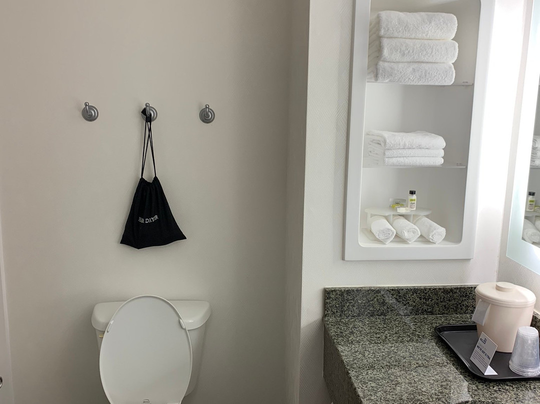 Holiday Inn Express & Suites Phenix City - Ft. Benning By Ihg主图