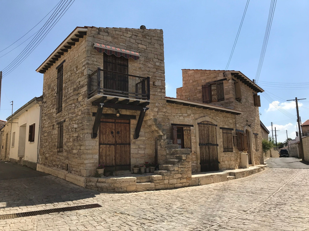 e-asyGo.com - E-Bikes for rent-皮索里必去景点