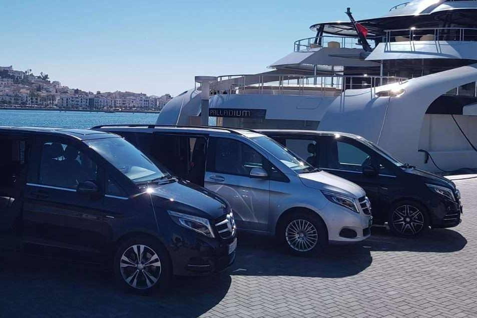 ibiRide - Ibiza Airport Transfers, Chauffeur Services, VIP Minibus Taxi景点图片