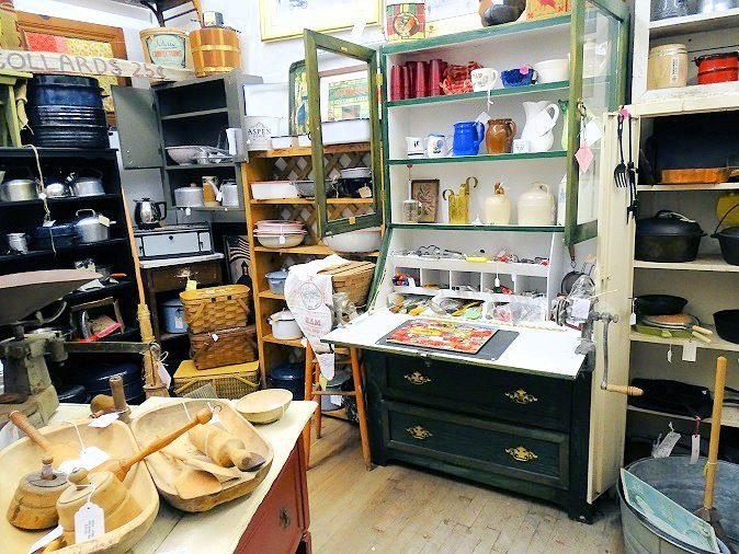 Marketplace Antiques景点图片