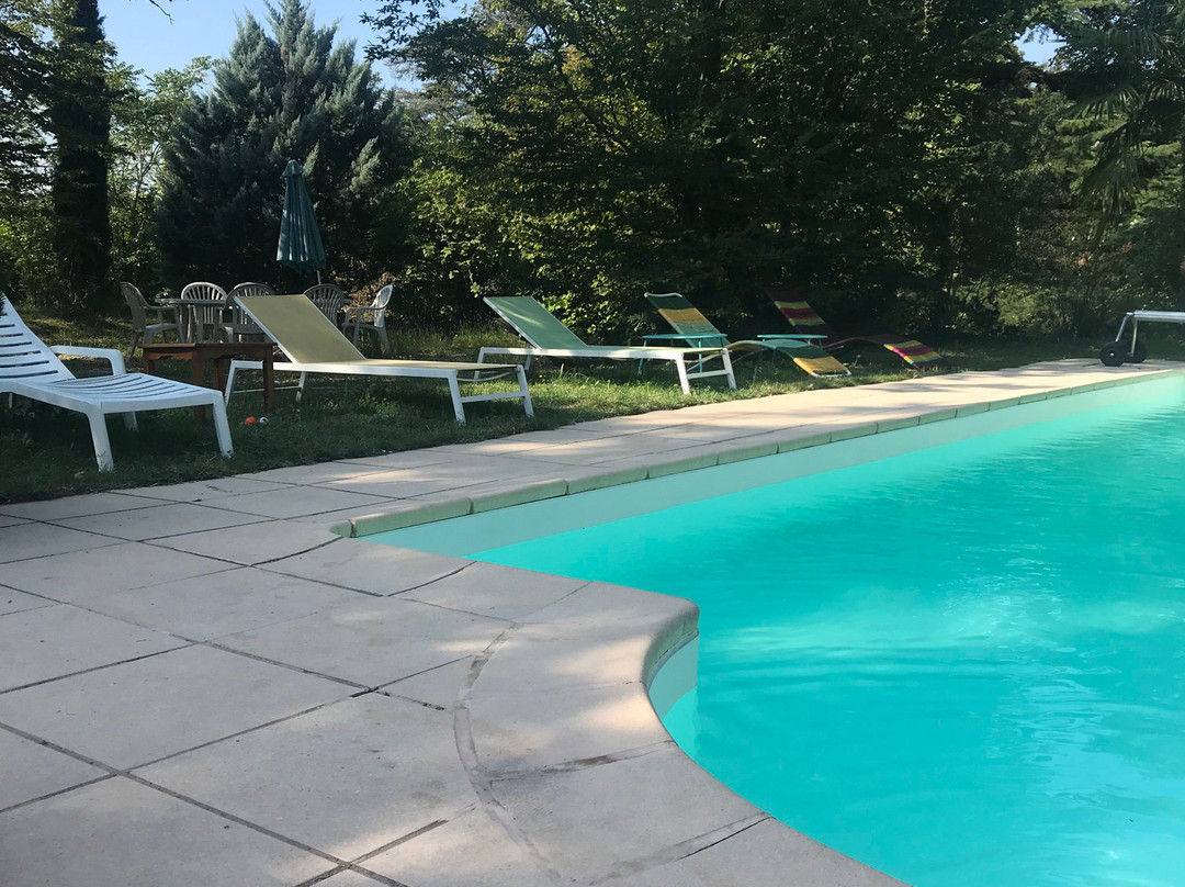 Villa Castel Chambres d'Hôtes & Maison meublée主图