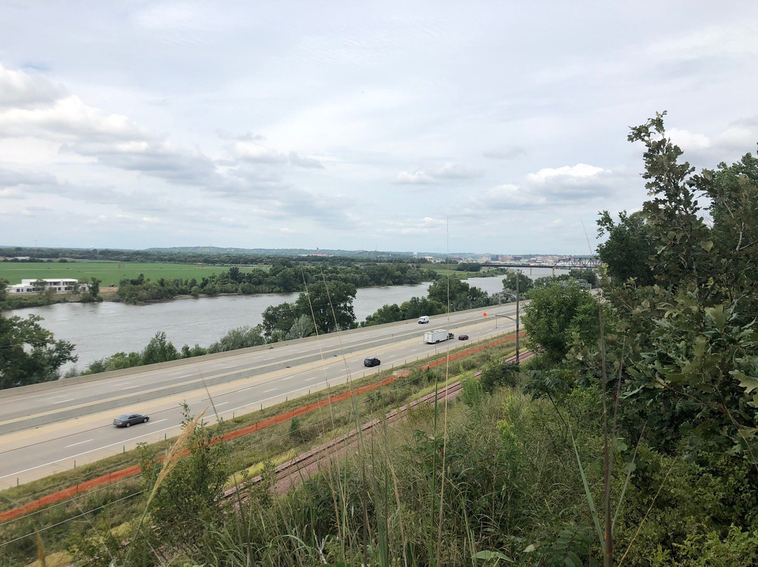 Sergeant Floyd Monument-苏城必去景点
