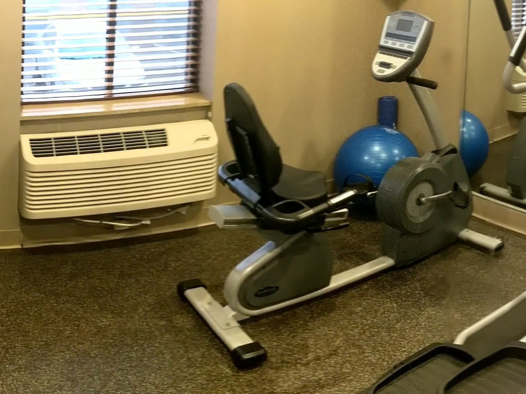 贝斯特韦斯特肯尼迪机场酒店主图