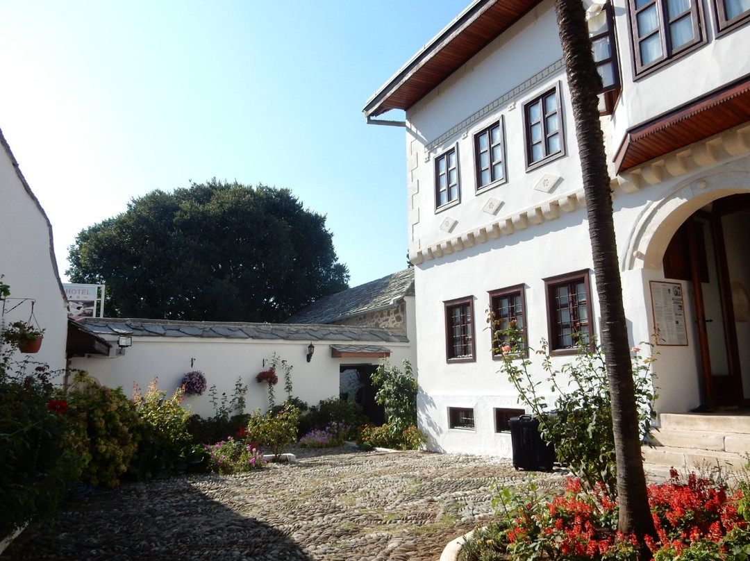 Bosnian National Monument Muslibegovic House景点图片