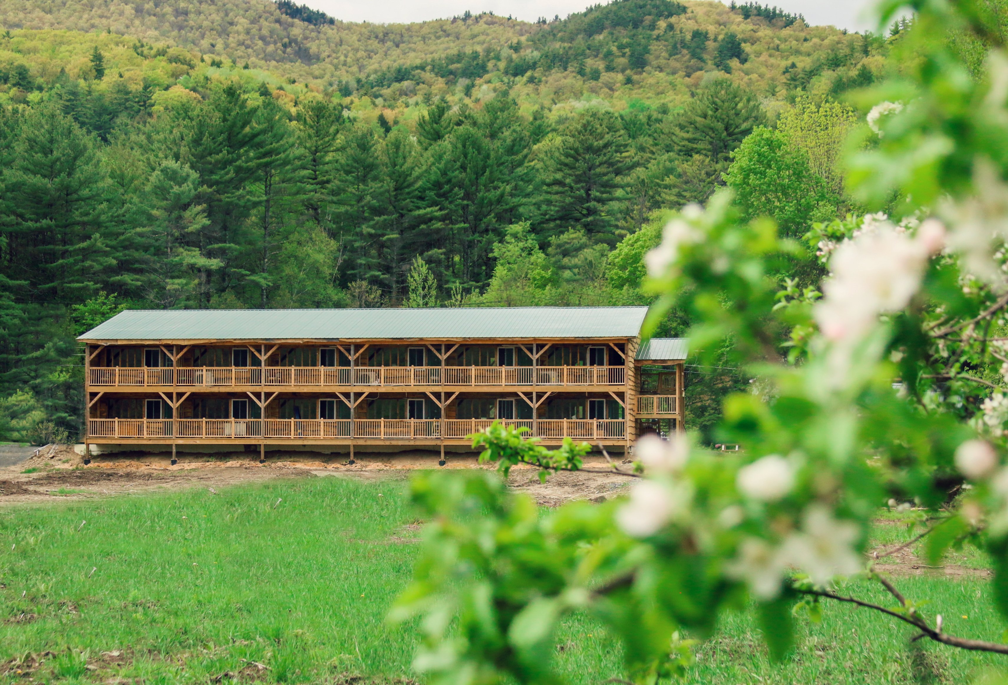 The Halfway House Motel-官方