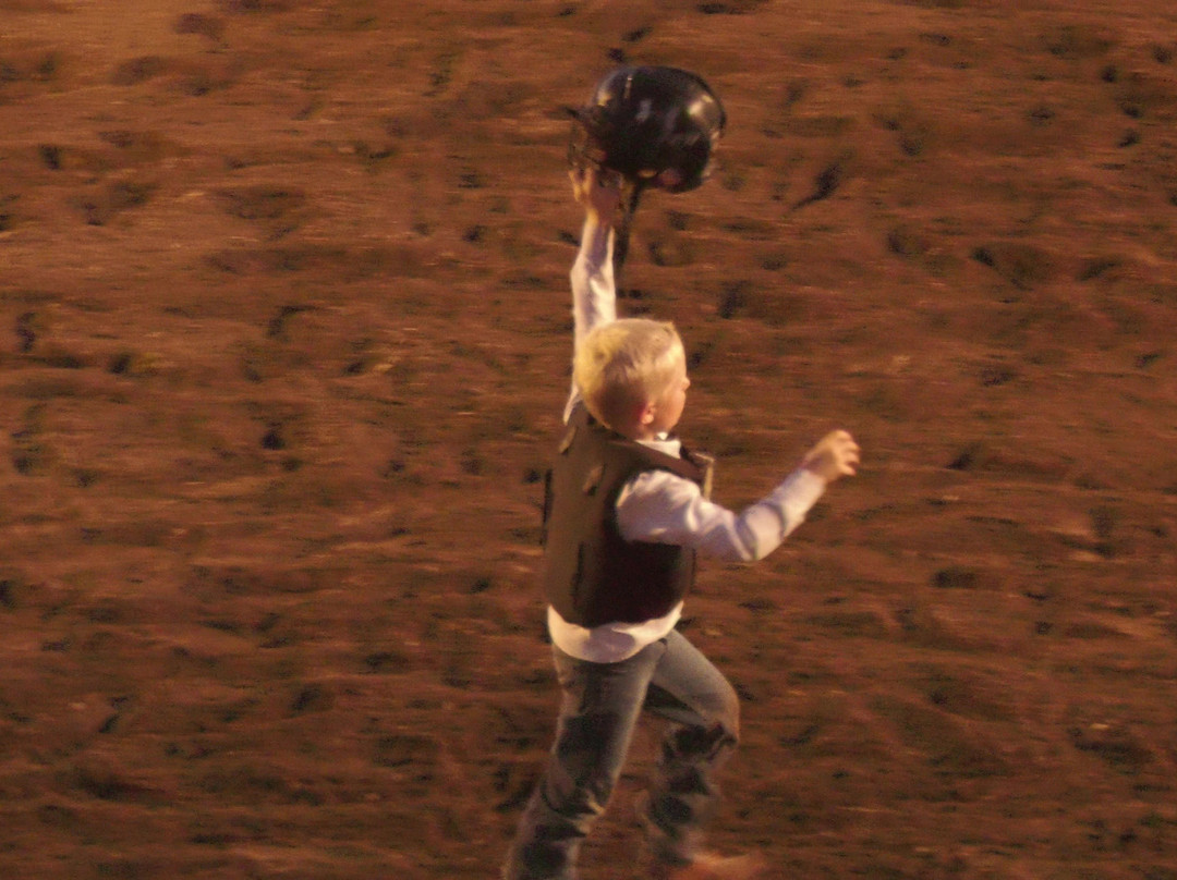 Crider's Rodeo & Dance Hall-Hunt必去景点