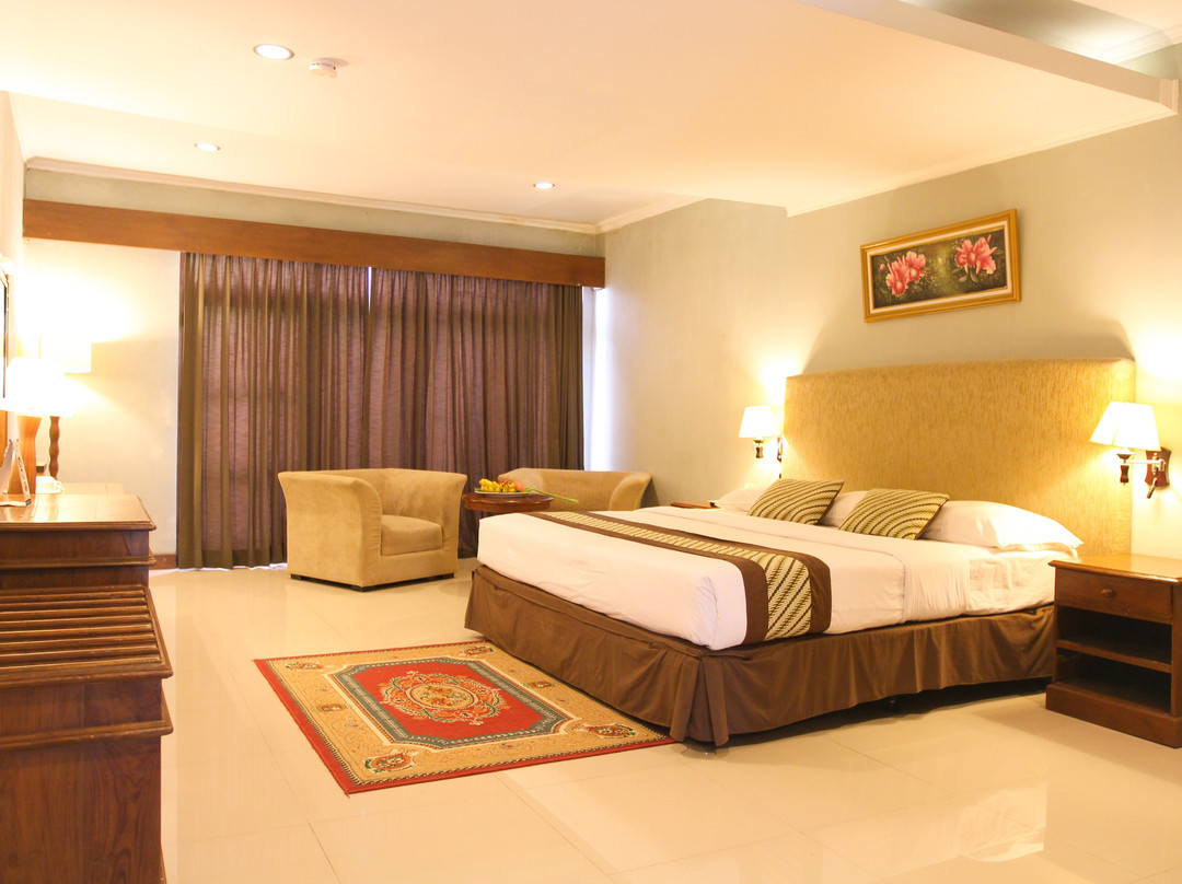 卡拉库萨马酒店主图