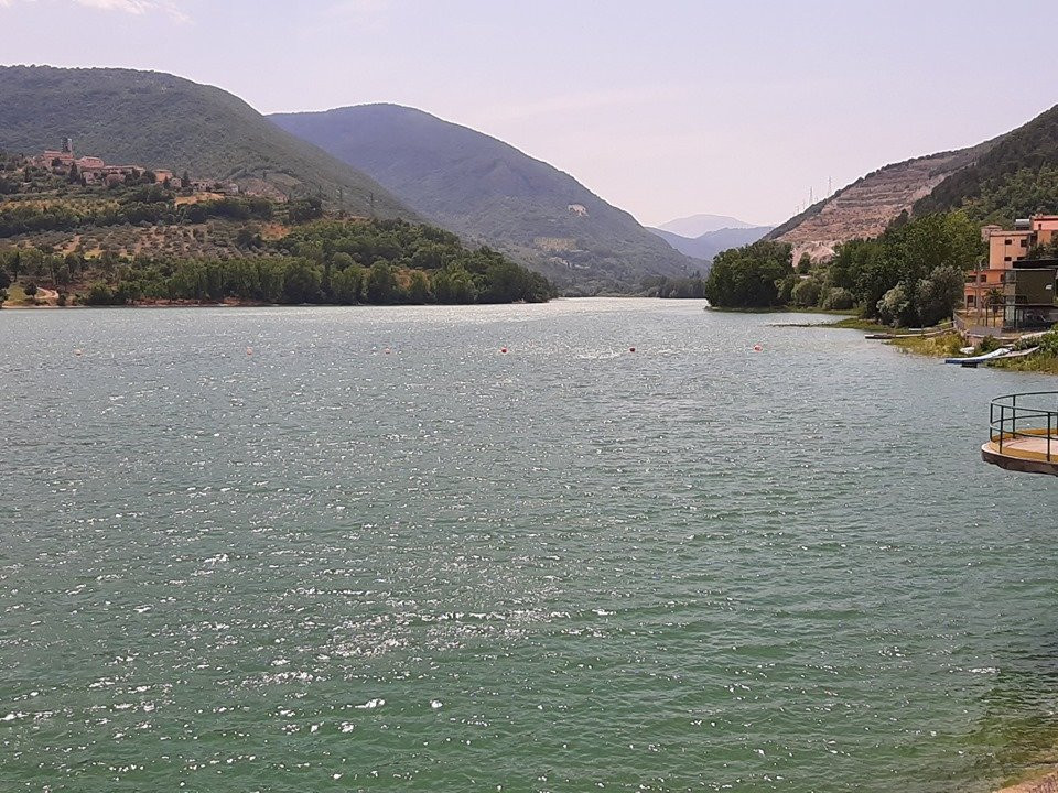 Lago di Caccamo景点图片