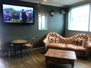 The White Horse Hotel主图