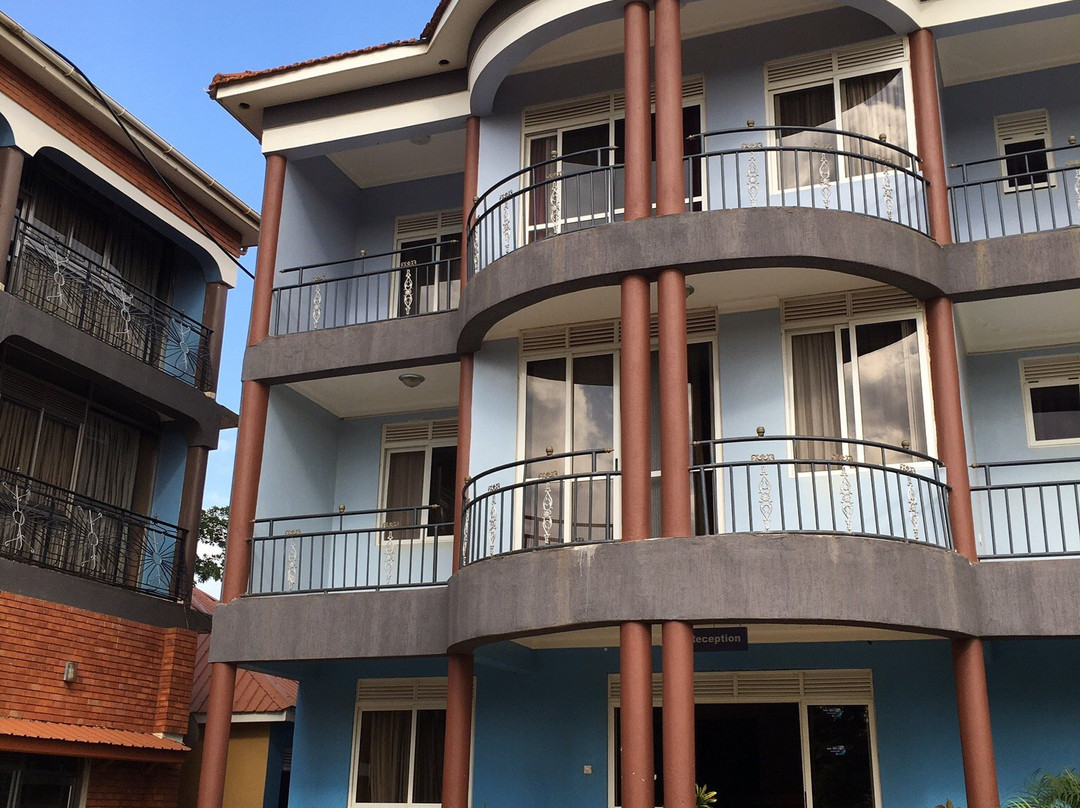 Pauline Hotel