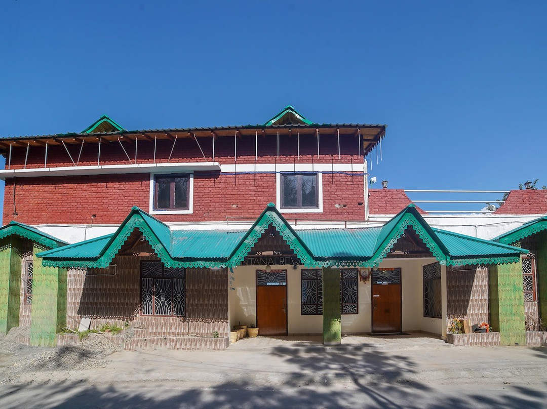 蒙塔纳皇冠住宅酒店
