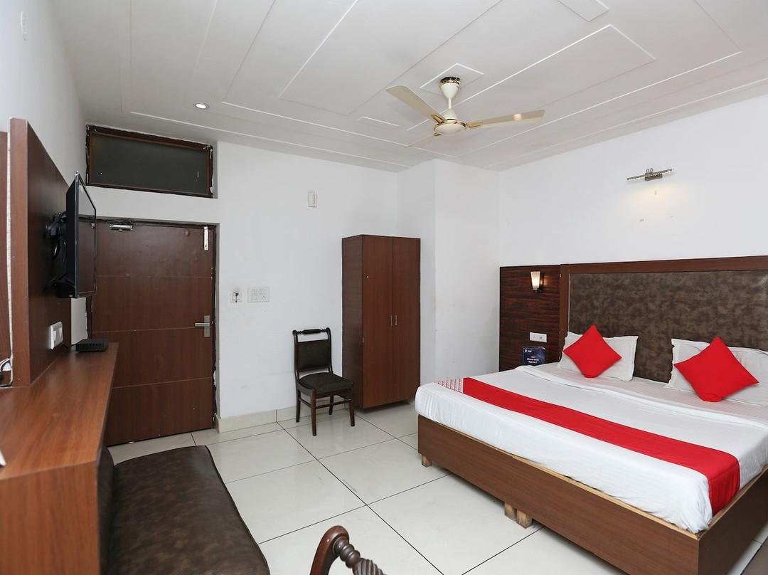 Hotel Kings Retreat主图