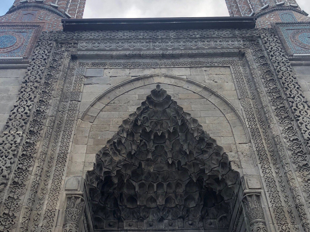 Cifte Minareli Medrese-Erzurum必去景点