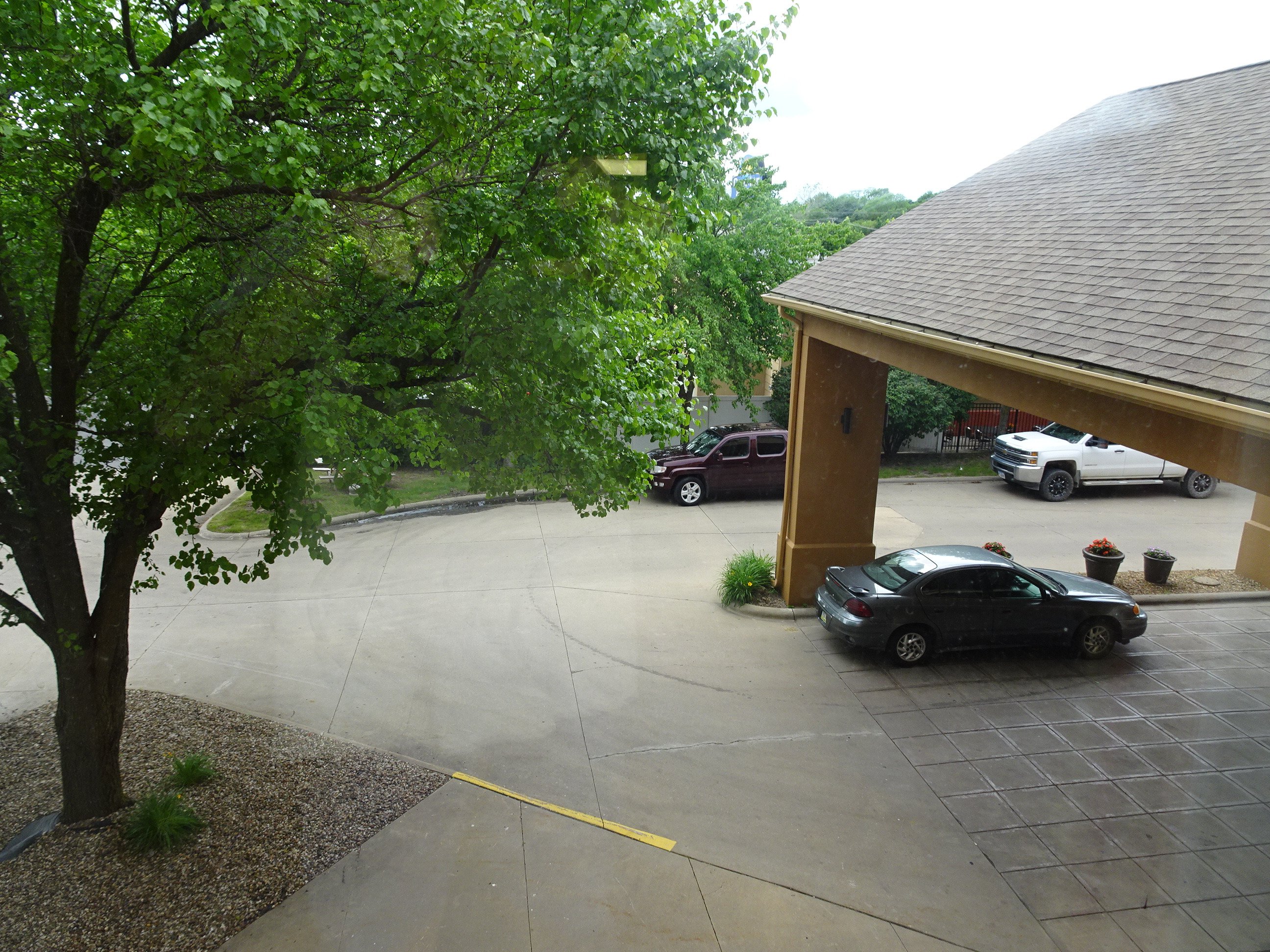 Days Inn & Suites by Wyndham Cedar Rapids-酒店景观