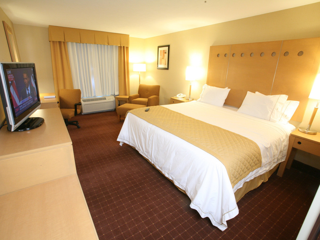 Holiday Inn Express Saltillo Zona Aeropuerto by IHG主图