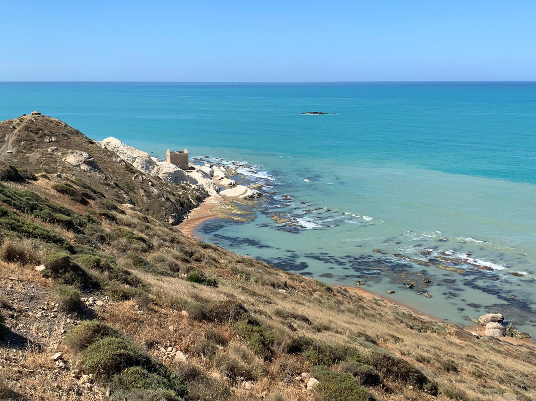 Riserva Naturale di Punta Bianca景点图片