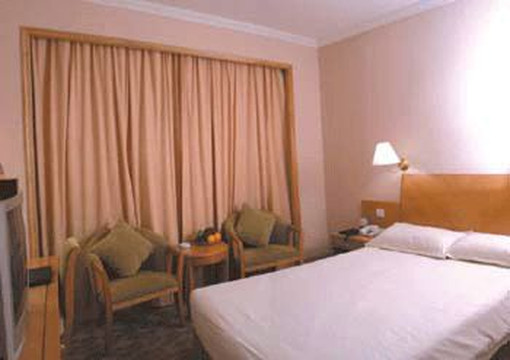 方元阳光休闲山庄主图