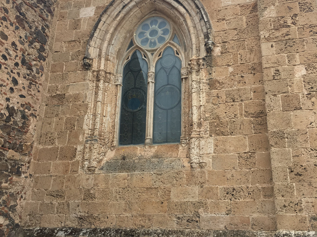 Chiesa di  Santa Chiara-奥里斯塔诺省必去景点