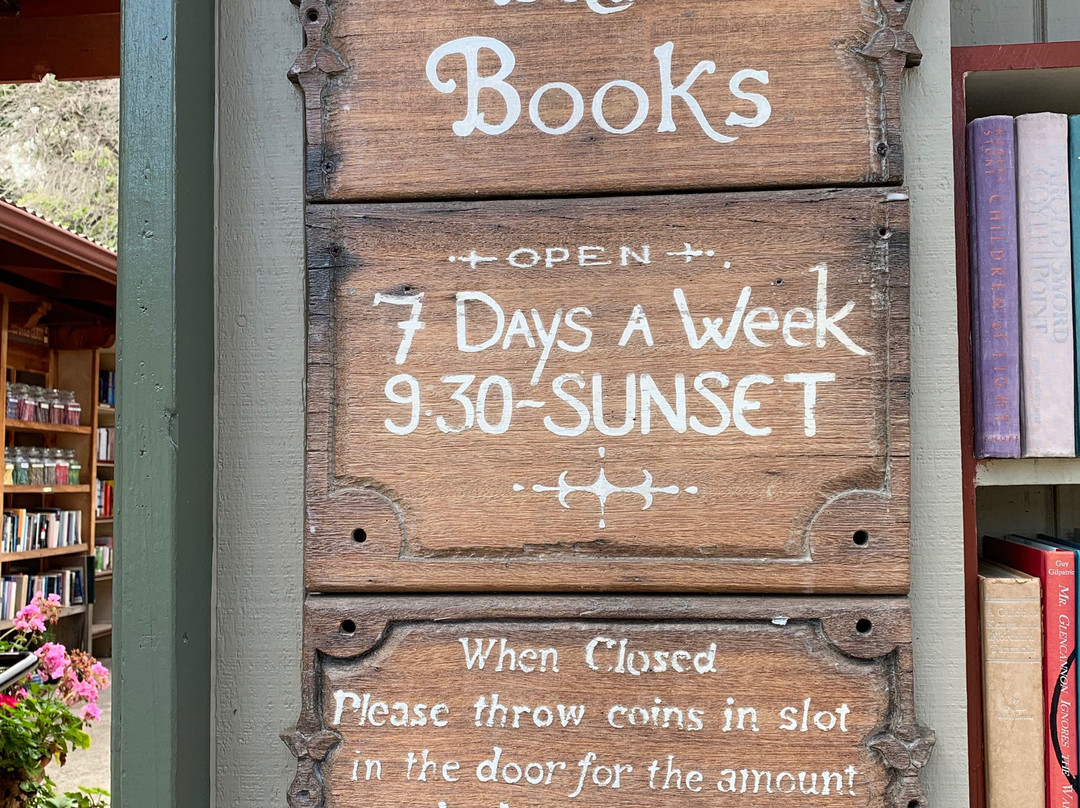 Bart's Books-奥海必去景点